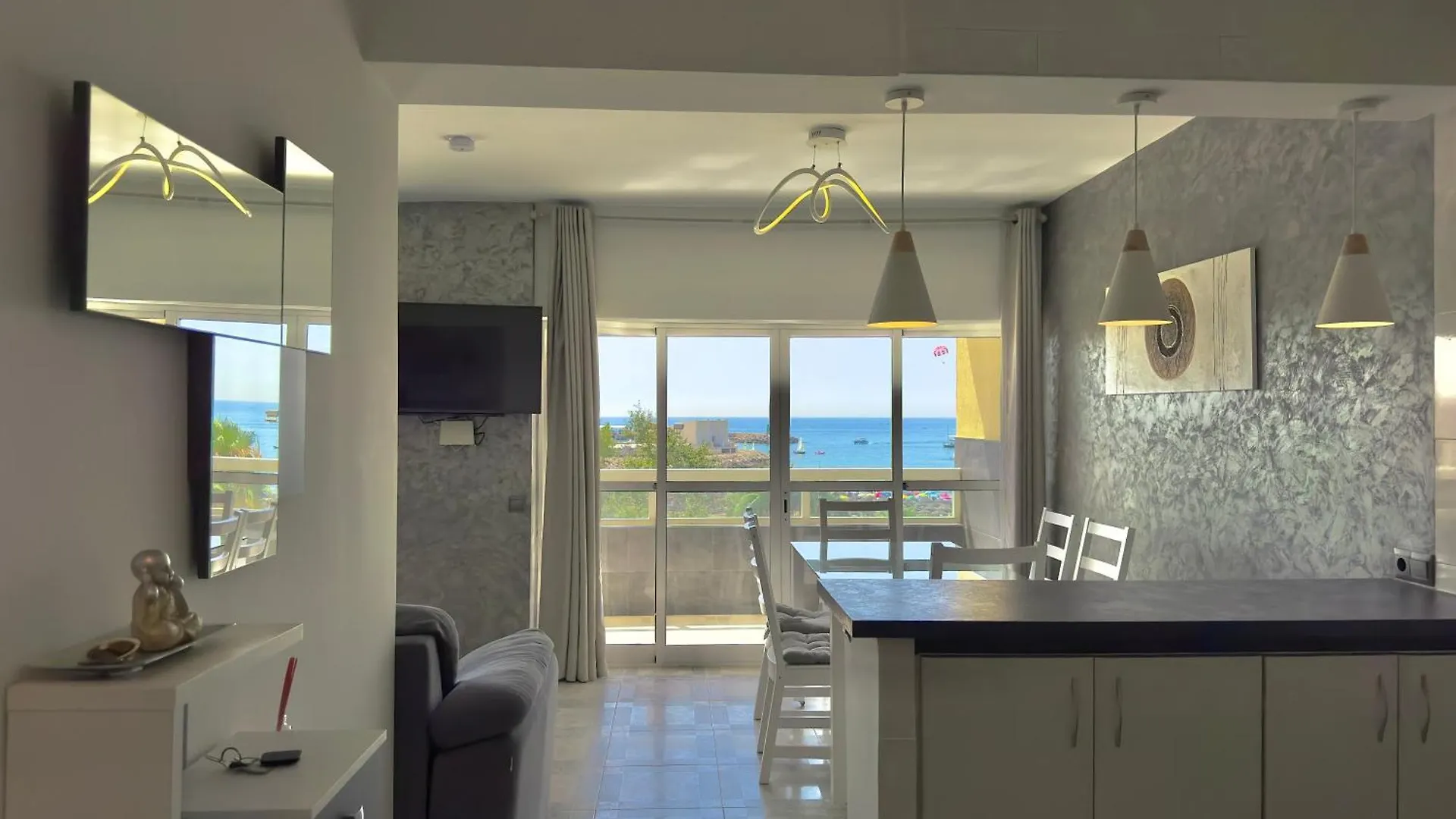 Apartamento Vistas Al Mar Junto Puerto Marina Benalmadena